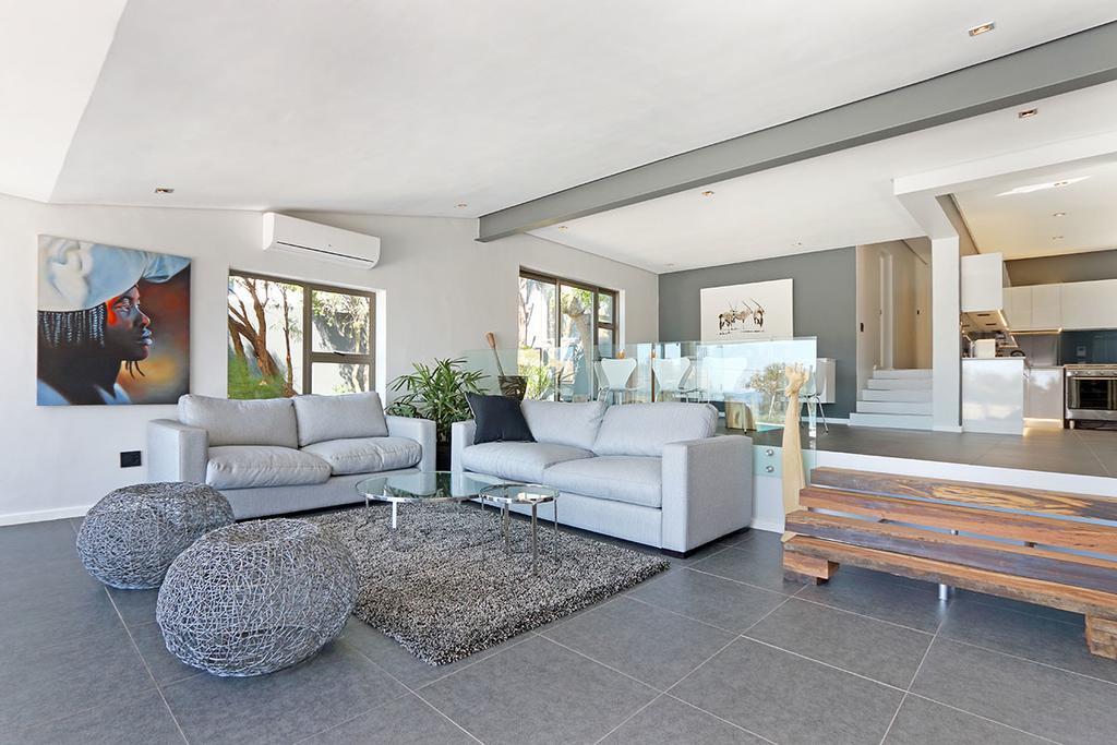 Valtameri By Totalstay Camps Bay エクステリア 写真