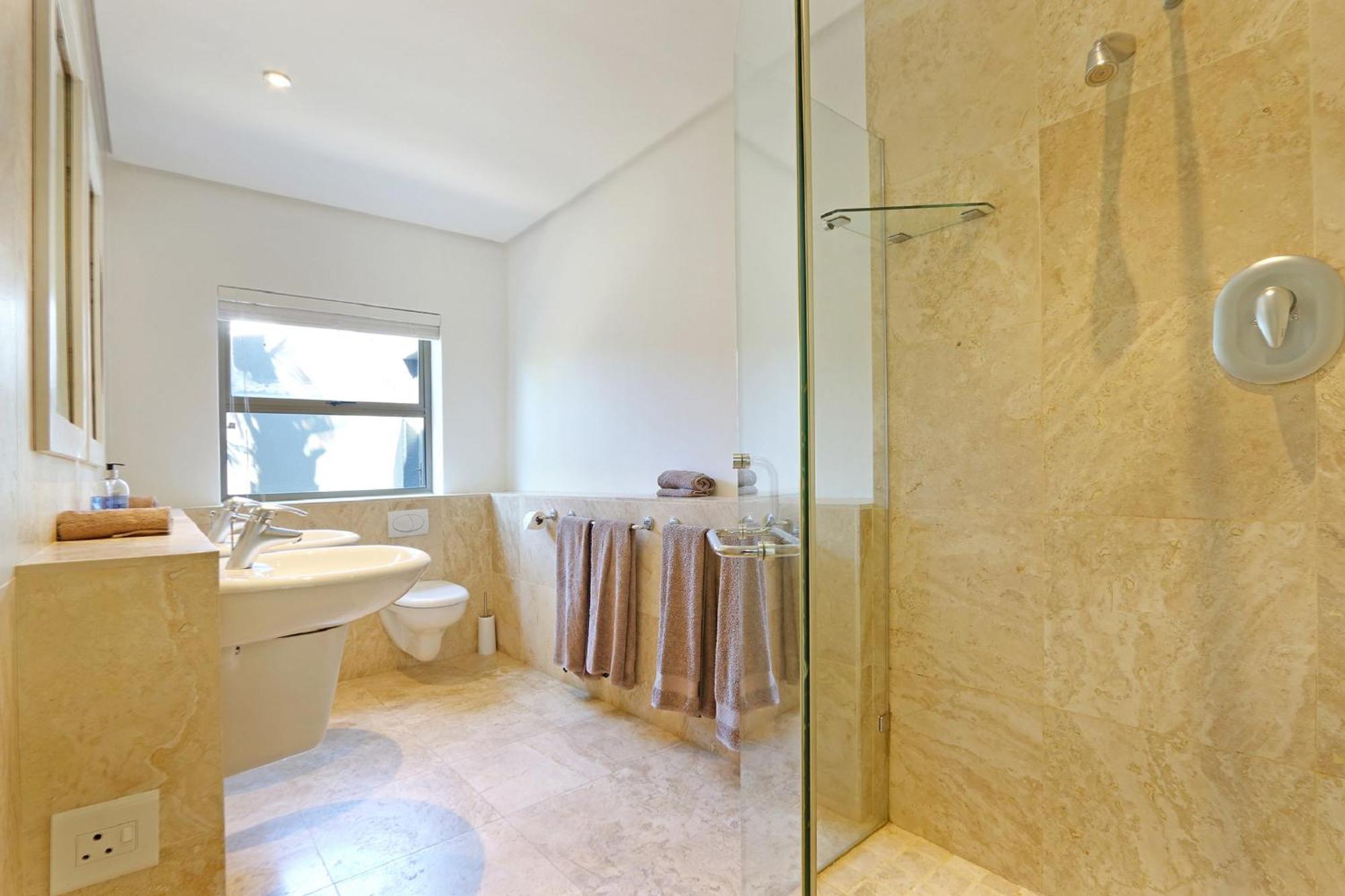 Valtameri By Totalstay Camps Bay エクステリア 写真